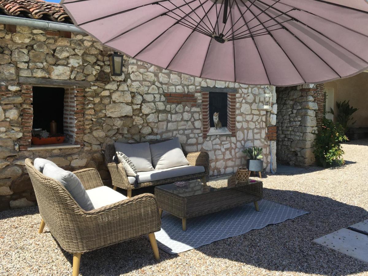 Gites Clodeguy No 2 Saint-Sylvestre-sur-Lot Bagian luar foto