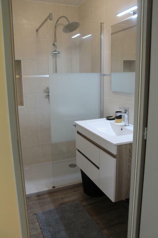 Gites Clodeguy No 2 Saint-Sylvestre-sur-Lot Bagian luar foto